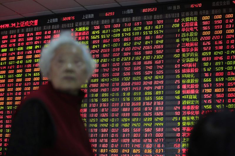 Asian Stocks Down, the Outbreak of COVID-19 Delta Variant Weighs on Economy