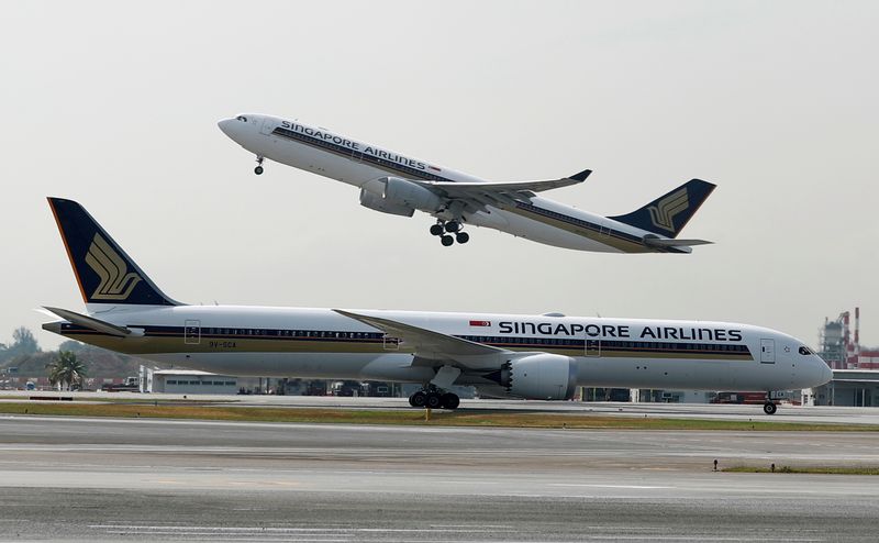 Analysis: Cash-rich Singapore Airlines aims for regional dominance as rivals pull back